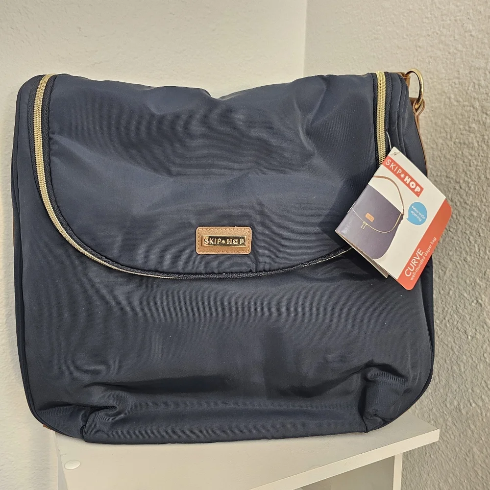 Skip Hop Navy Blue Zip Up Baby Diaper Bag With Stroller Straps NWT With Gold Zip
